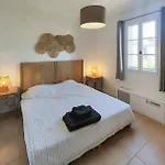 Holiday home Lovely In Laurent De La Ca
